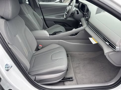 New 2026 Hyundai Elantra Sport FWD image 13