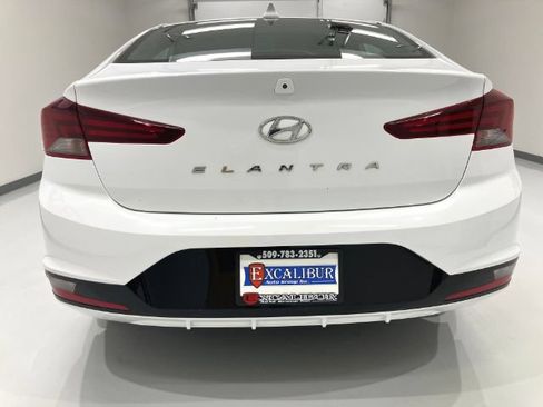 Used 2020 Hyundai Elantra SEL w/ Cargo Package (C1) FWD image 12