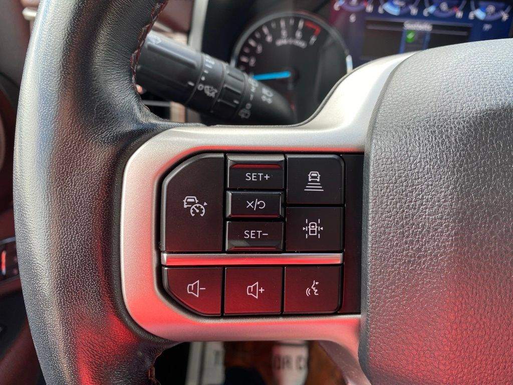 Used 2022 Ford Expedition Limited AWD/4WD image 17