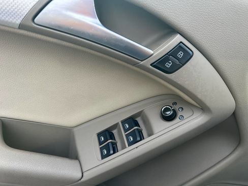 Used 2011 Audi A5 2.0T Premium Plus image 17