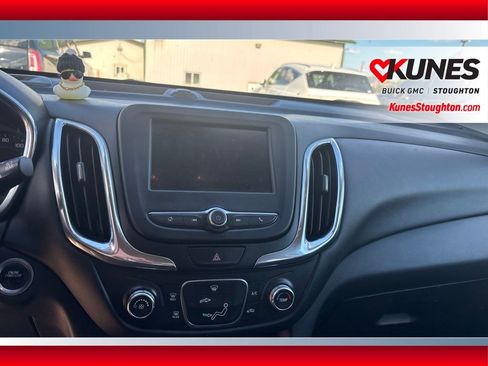 Used 2020 Chevrolet Equinox LT FWD image 11