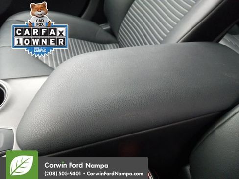 Used 2024 Toyota Camry SE image 19