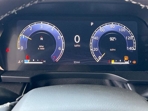 New 2025 Jeep Grand Cherokee Altitude image 24