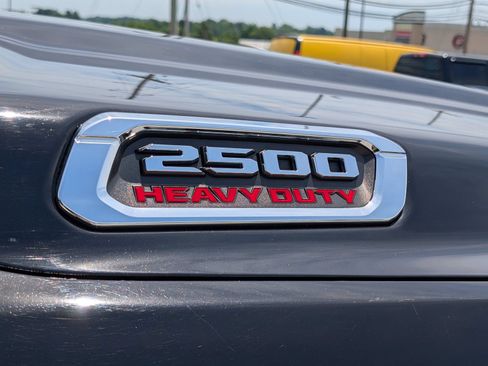 Used 2022 RAM 2500 Laramie AWD/4WD image 9