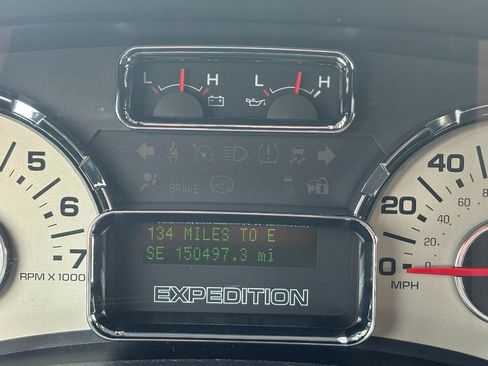 Used 2013 Ford Expedition Limited AWD/4WD image 11