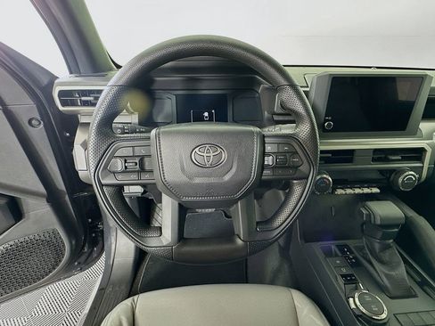 Certified 2025 Toyota Tacoma SR5 image 11