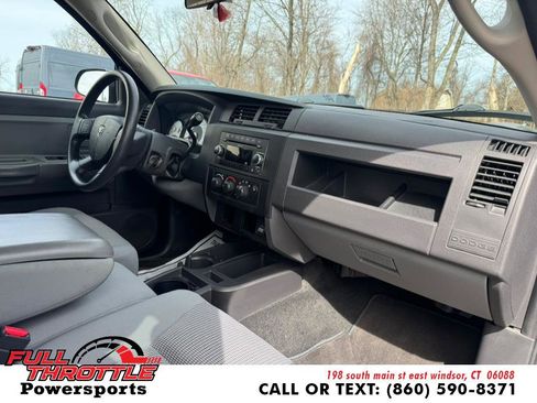 Used 2011 Dodge Dakota Big Horn image 14
