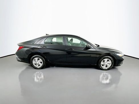 New 2026 Hyundai Elantra SE w/ Cargo Package image 4