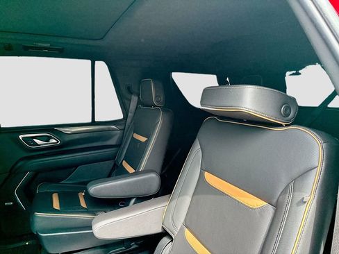 Used 2022 GMC Yukon AT4 AWD/4WD image 25