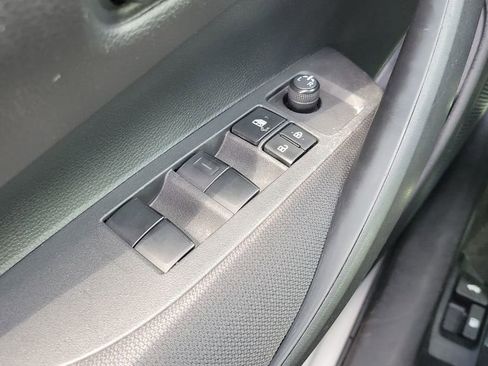 Used 2022 Toyota Corolla LE image 24