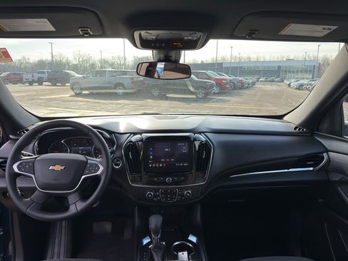 Used 2023 Chevrolet Traverse LT w/ LPO, Floor Liner Package image 29