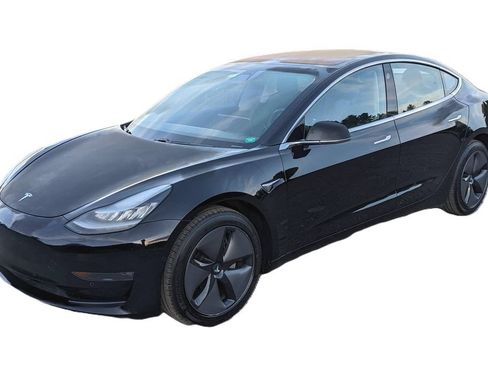 Used 2018 Tesla Model 3 Long Range RWD image 1