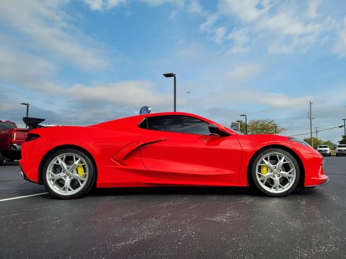 Used 2023 Chevrolet Corvette Stingray Preferred Conv w/ Chrome Exterior Badge Package RWD image 2