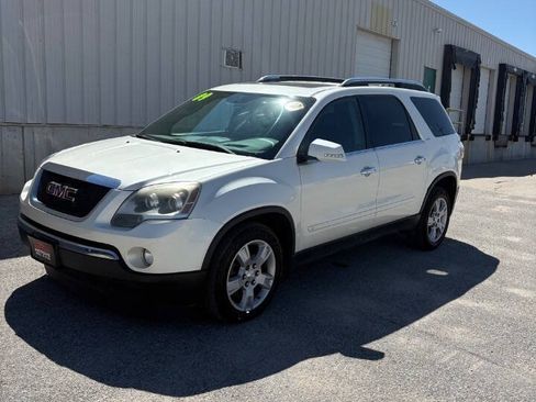 Used 2009 GMC Acadia SLT w/ Technology Package AWD/4WD image 3