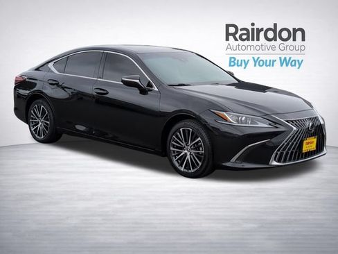 Used 2023 Lexus ES 250 w/ Premium Package AWD/4WD image 1