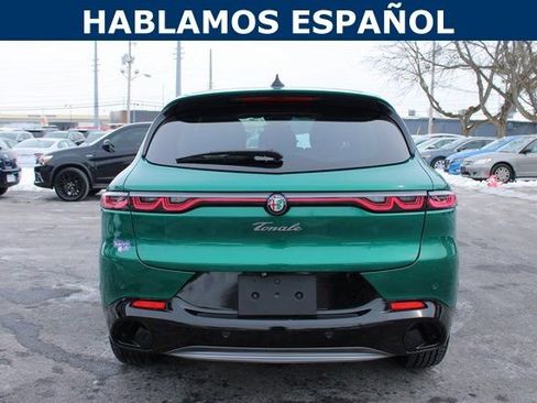 Used 2024 Alfa Romeo Tonale Ti image 4