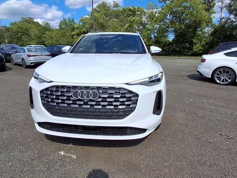 New 2025 Audi Q5 Premium Plus image 3