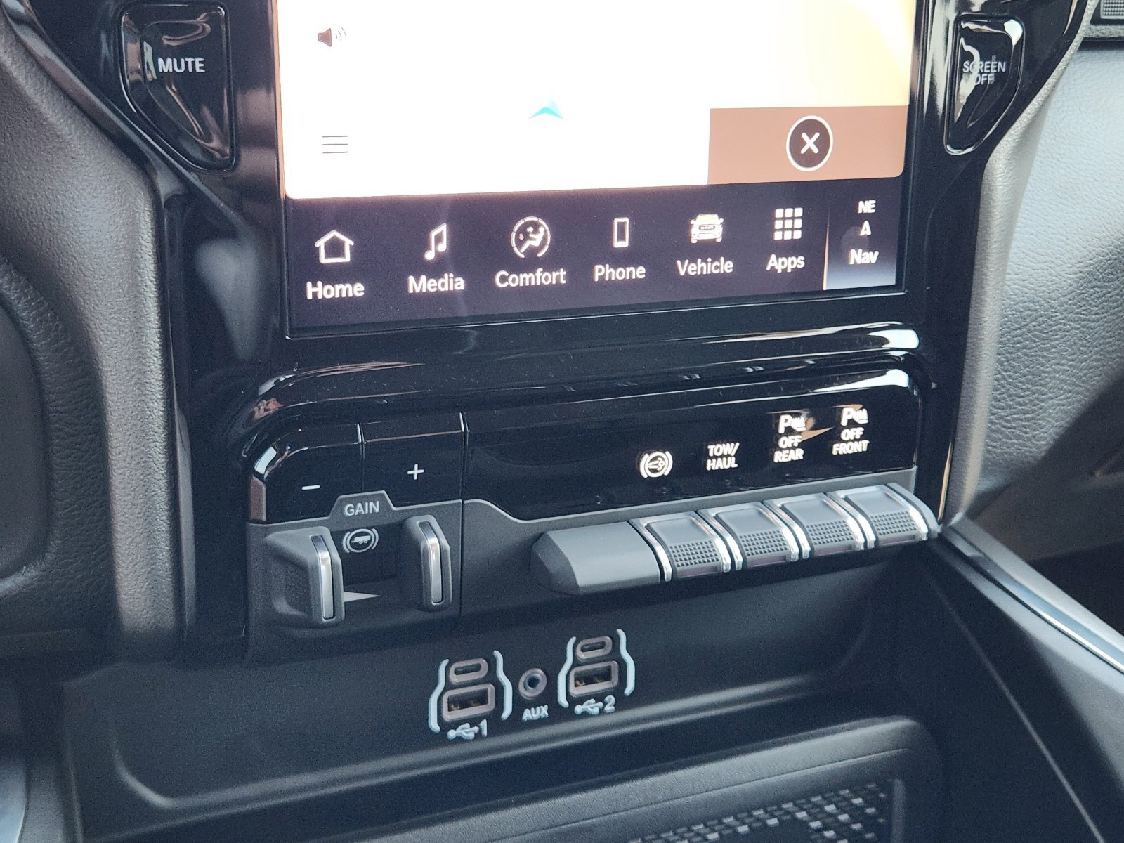 New 2027 RAM 3500 Limited AWD/4WD image 18