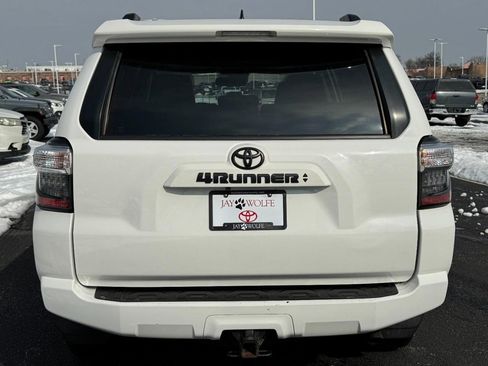 Certified 2021 Toyota 4Runner SR5 Premium image 7