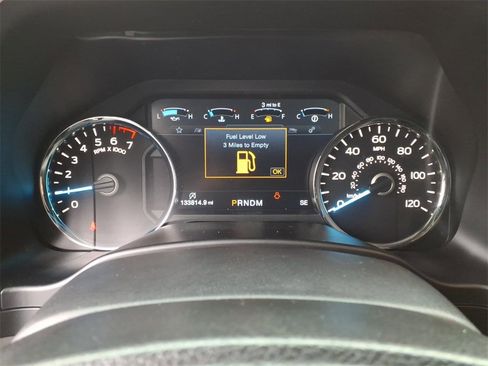 Used 2018 Ford F150 Lariat image 17