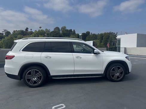 Certified 2026 Mercedes-Benz GLS 450 4MATIC image 4