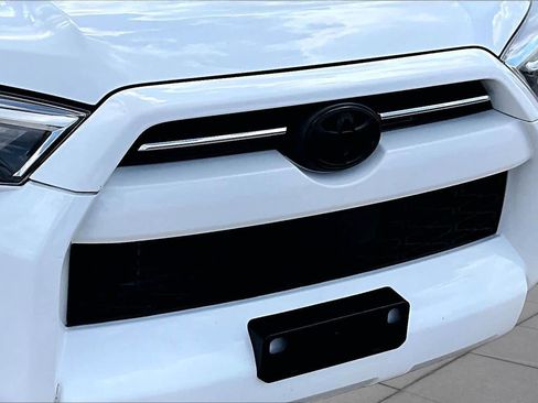 Used 2022 Toyota 4Runner SR5 RWD image 29