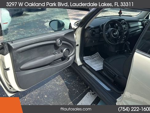 Used 2016 MINI Cooper 2-Door Hardtop FWD image 16