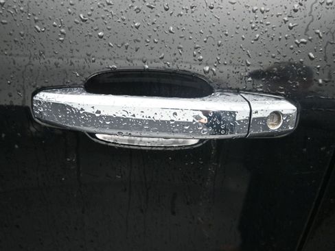 Used 2016 GMC Sierra 2500 Denali w/ Duramax Plus Package image 16