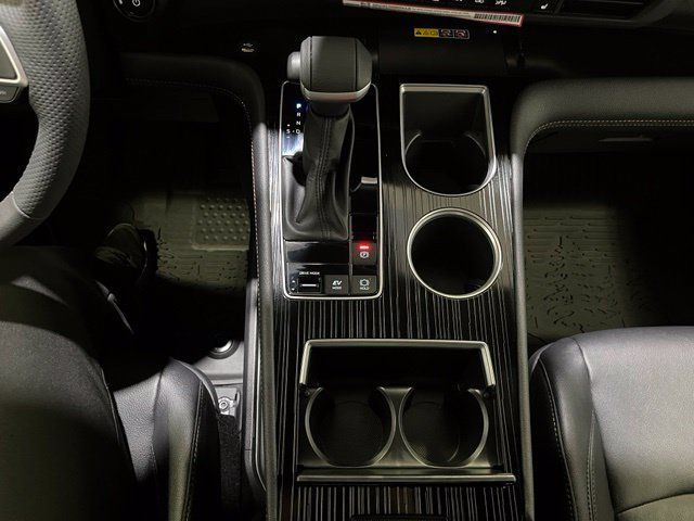 Certified 2026 Toyota Sienna XLE Woodland Edition AWD/4WD image 24