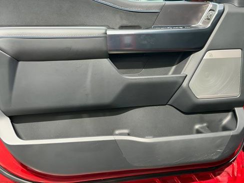 Used 2025 Ford F150 Platinum image 35