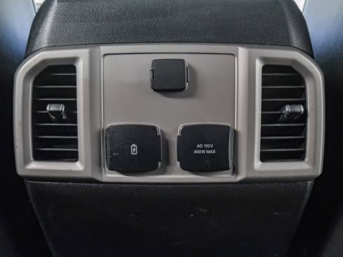 Used 2019 Ford F250 Lariat w/ Lariat Ultimate Package image 39