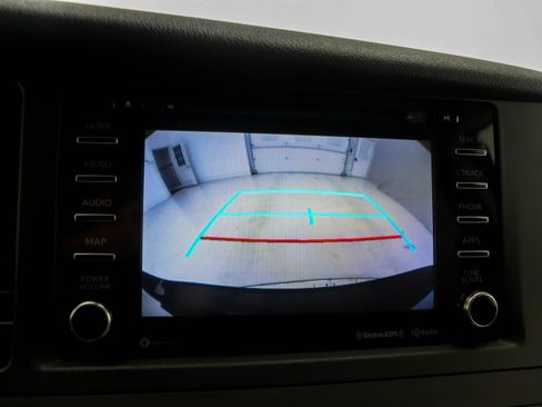 Used 2020 Toyota Sienna LE AWD/4WD image 18