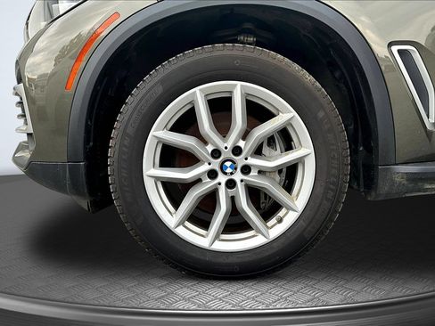 Used 2020 BMW X5 xDrive40i w/ Premium Package AWD/4WD image 36