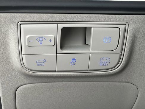 Used 2025 Hyundai Tucson Blue image 27