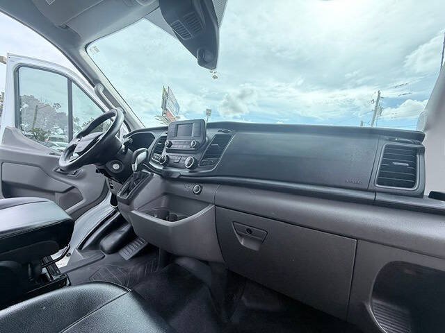 Used 2021 Ford Transit 250 Medium Roof w/ Load Area Protection Package RWD image 8
