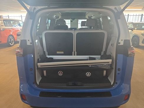 Used 2025 Volkswagen ID. Buzz 1st Edition AWD/4WD image 11
