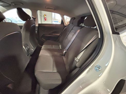 Used 2025 Hyundai Kona SEL image 26