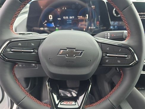 New 2025 Chevrolet Equinox EV RS image 7