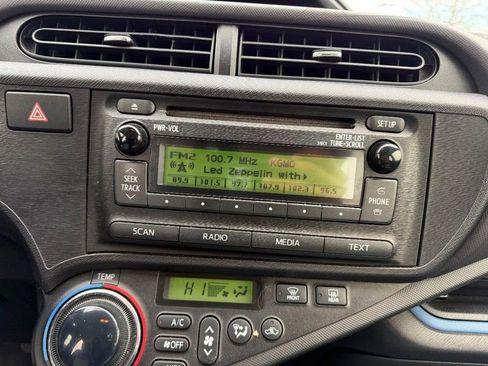 Used 2013 Toyota Prius C Two image 13