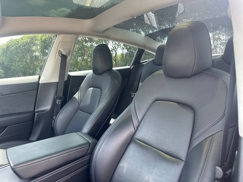 Used 2022 Tesla Model 3 Performance AWD/4WD image 15