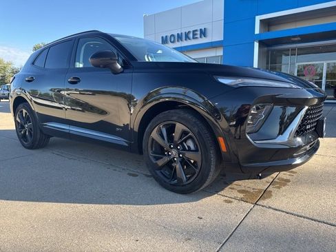 Certified 2025 Buick Envision Sport Touring image 1