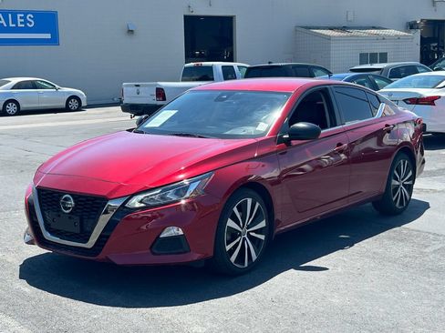 Used 2020 Nissan Altima 2.5 SR AWD/4WD image 9