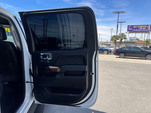 Used 2019 GMC Sierra 2500 SLT w/ Duramax Plus Package image 19