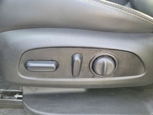 Used 2021 GMC Terrain SLT w/ Infotainment Package II image 20