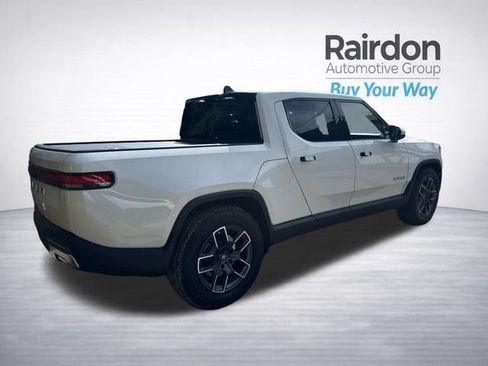 Used 2023 Rivian R1T Adventure Dual AWD/4WD image 7