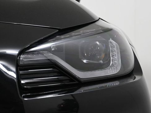 Used 2024 BMW M2 w/ Lighting Package image 11