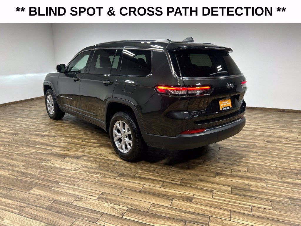 Used 2022 Jeep Grand Cherokee L Limited AWD/4WD image 15