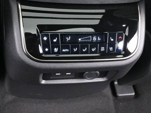 New 2026 INFINITI QX80 Autograph image 15