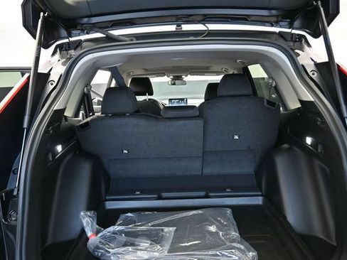 Used 2026 Honda CR-V EX image 17