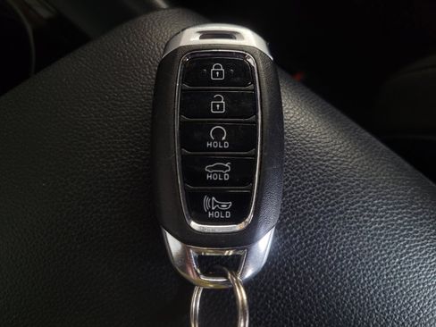 Used 2021 Hyundai Elantra SEL w/ Convenience Package image 32